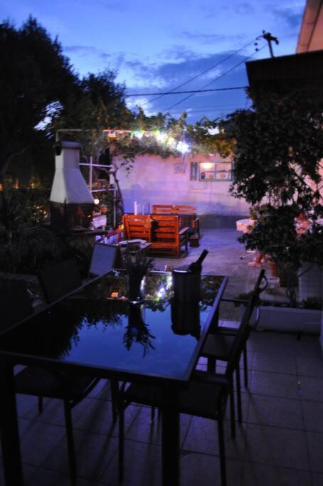 BanjolLittle House Kucica别墅 外观 照片